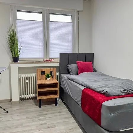 Serviceroom24 - Space In Wlan - Smart-tv - 24-7 Check-in Und Kueche