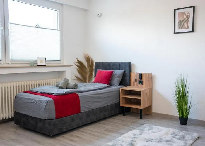 Serviceroom24 - Space In Wlan - Smart-tv - 24-7 Check-in Und Küche *