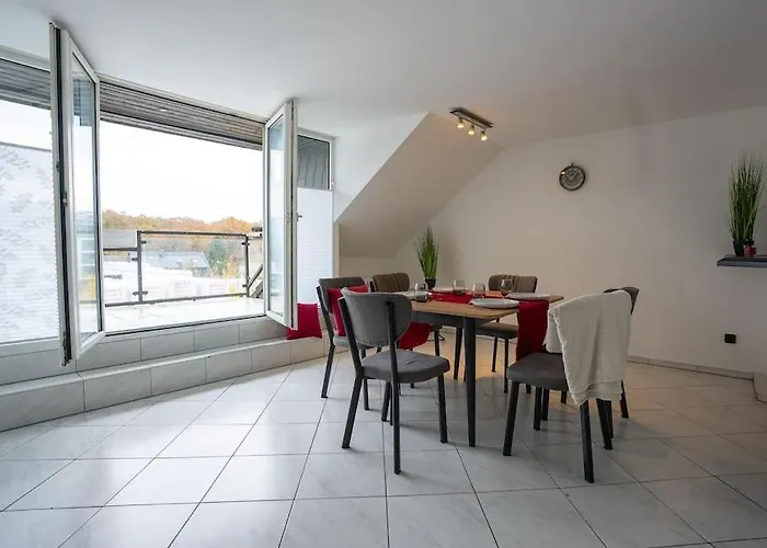 Serviceroom24 - Space In Wlan - Smart-tv - 24-7 Check-in Und Küche Apartamento *