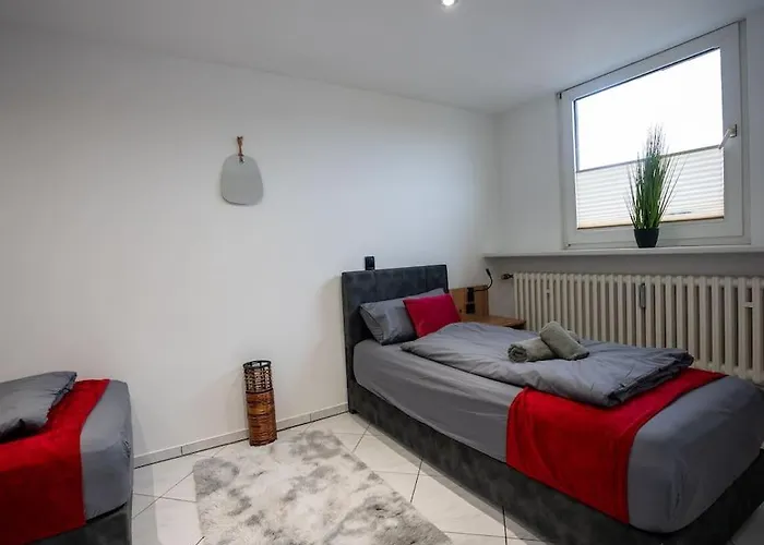 Serviceroom24 - Space In Wlan - Smart-tv - 24-7 Check-in Und Kueche Apartmán Gladbeck