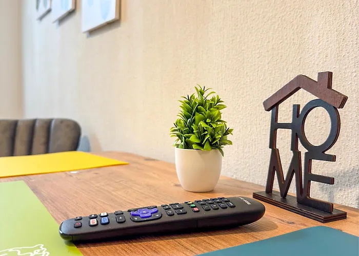 Apartmán Serviceroom24 - Space In Wlan - Smart-tv - 24-7 Check-in Und Kueche *